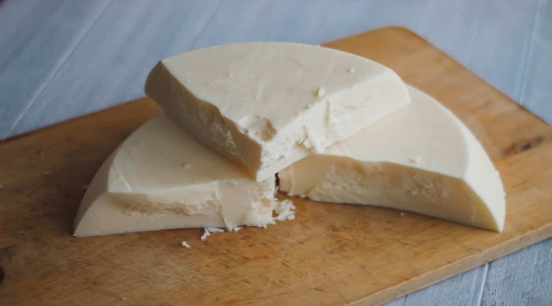 Understanding Tallow: Debunking the Myths About its Comedogenic Properties - Sky and Sol