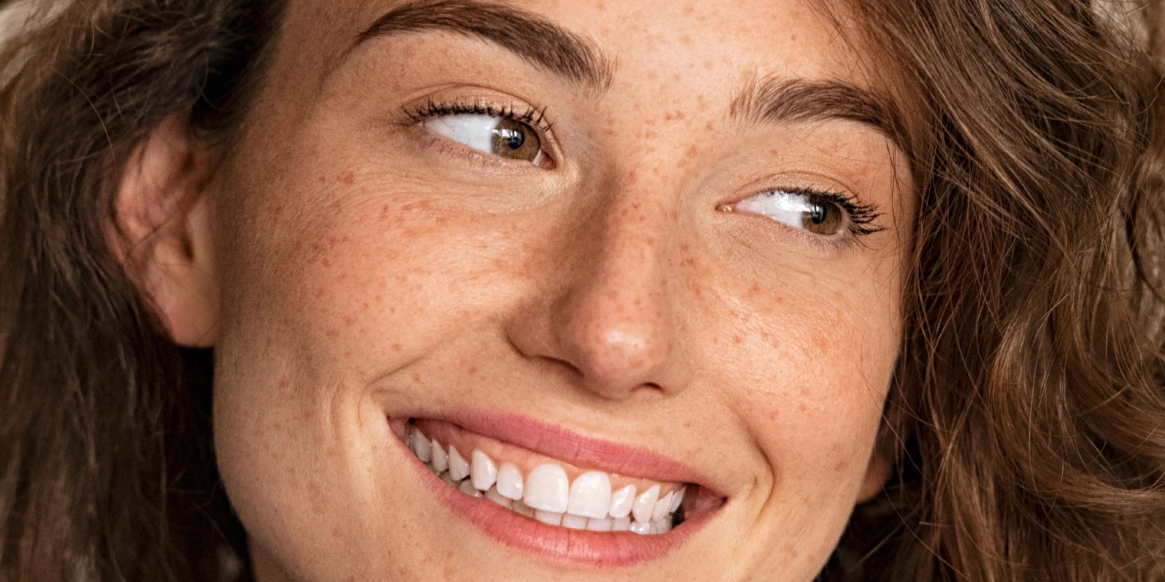 Blemish Cream BG 2.webp__PID:9c5abd9c-25b8-4dd6-b460-978fed8379a5